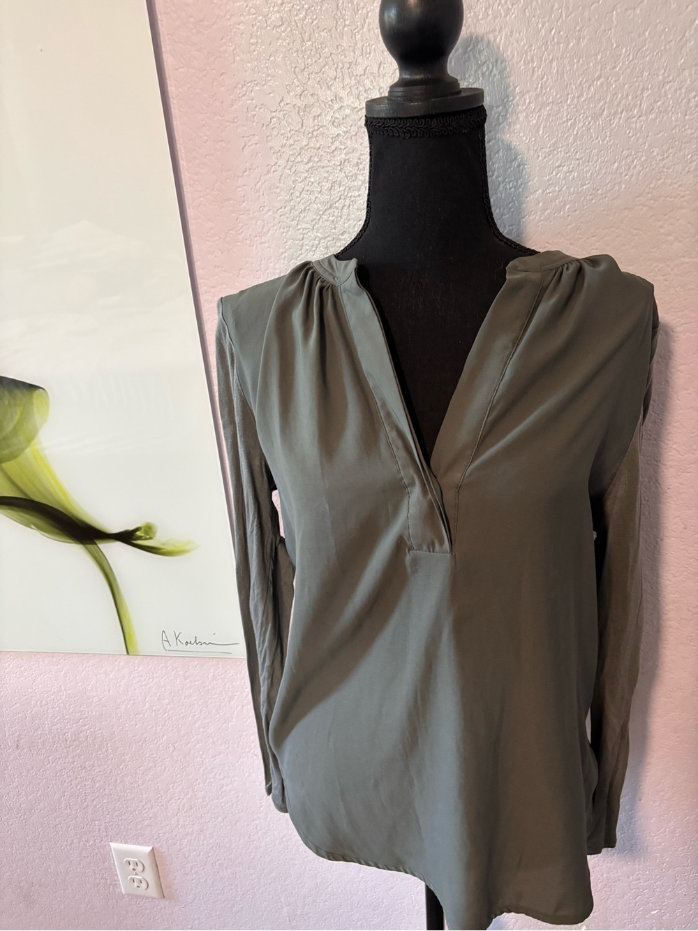 Shirt size small